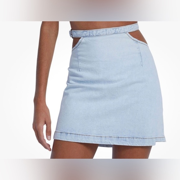 Revolve We Wore What Skirt Women M Denim Cut Out Mini Light Wash 90s Y2K Casual - Picture 3 of 14